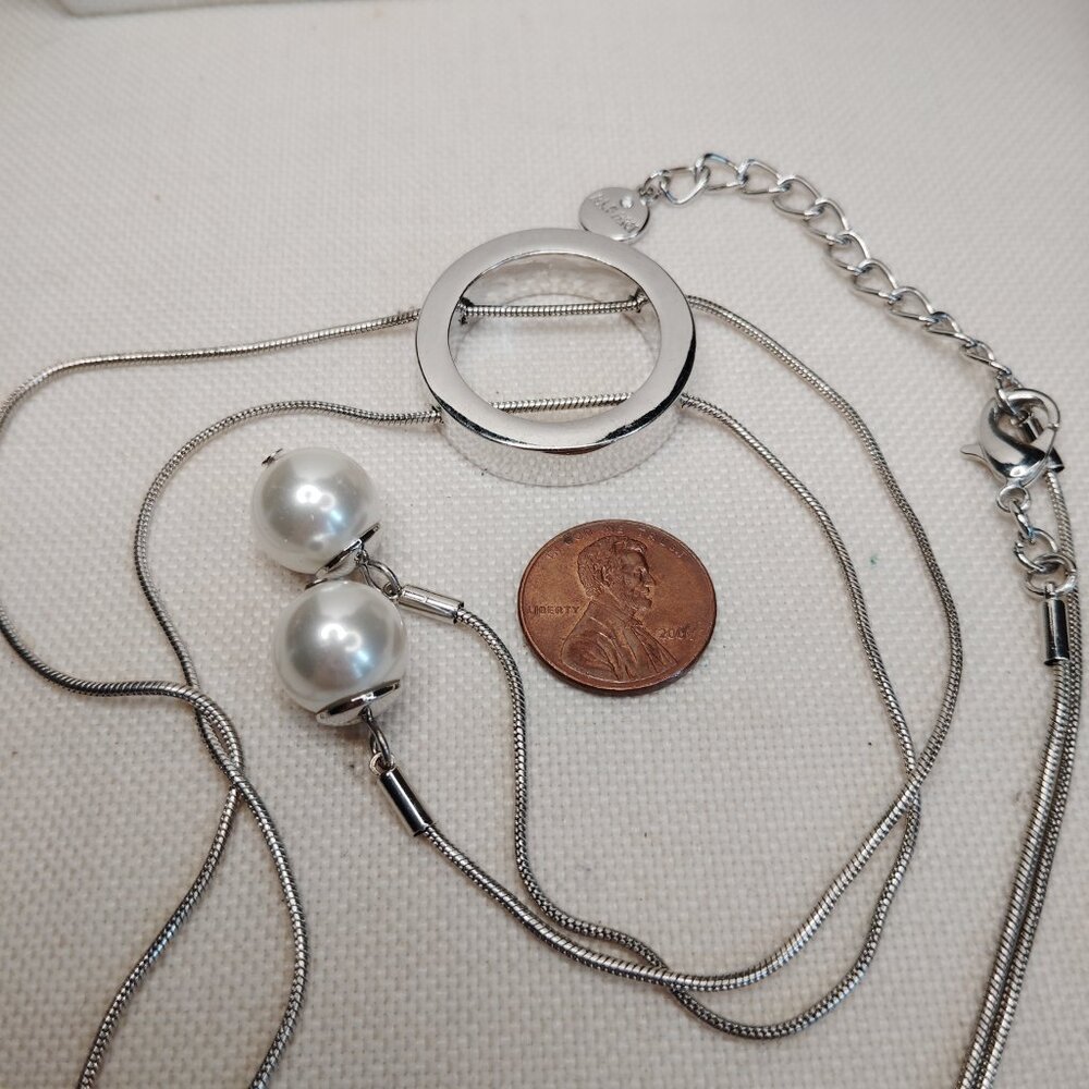 Alfani Silver Tone Lariat Necklace Adjustable Snake Chain Faux Pearl Pendant